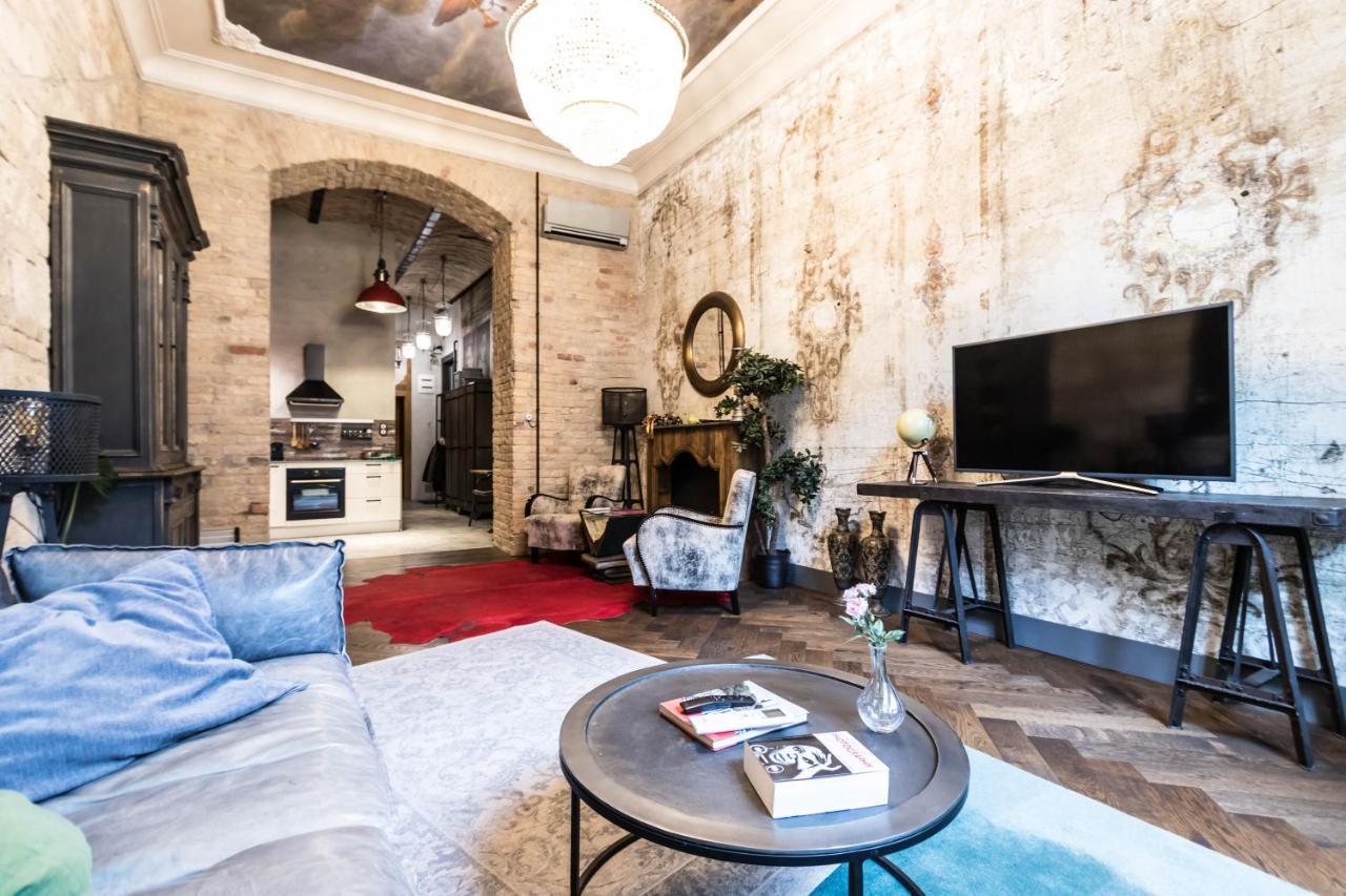 Castle Downtown Apartment Budapesta Exterior foto